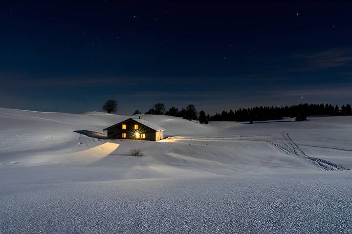 Gîte pour 8 personnes, avec jardin et terrasse dans Septmoncel Les Molunes - 2