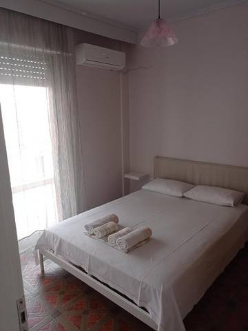 Gîte pour 4 personnes, avec vue et terrasse dans Nea Kallikratia