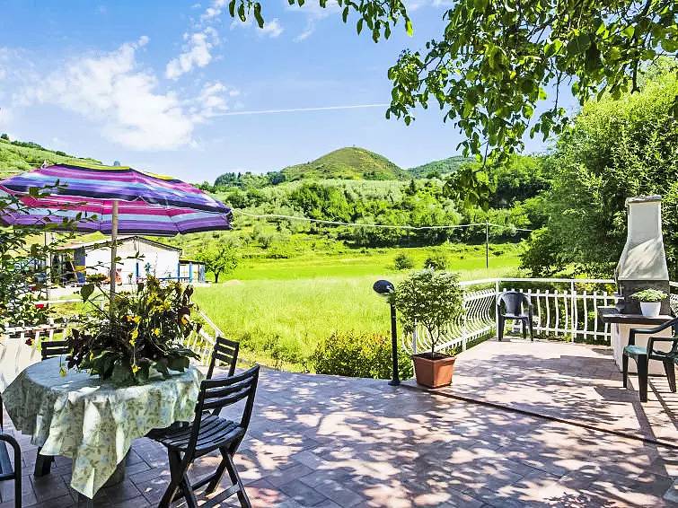 Maison 6 Personnes in Casola in Lunigiana, Parco Regionale delle Alpi Apuane