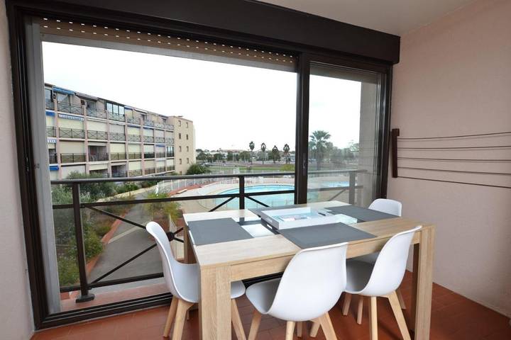 Gîte pour 4 personnes, avec balcon et piscine dans Flamingo Casino Le Grau Du Roi - 3