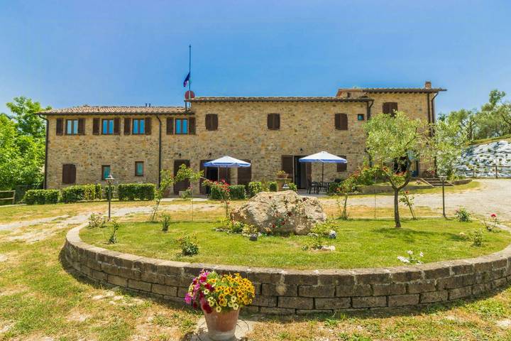 Appartamento intero, Appartamento nel Chianti con piscina in Montaione, Chianti
