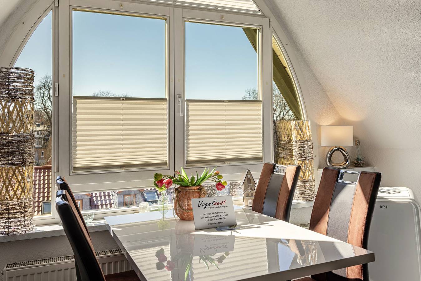 Ganze Wohnung, Ferienwohnung 'Vogelnest Adlerhorst' mit Gemeinschaftspool, Wi-Fi und Klimaanlage in Mühlhausen, Unstrut-Hainich-Kreis