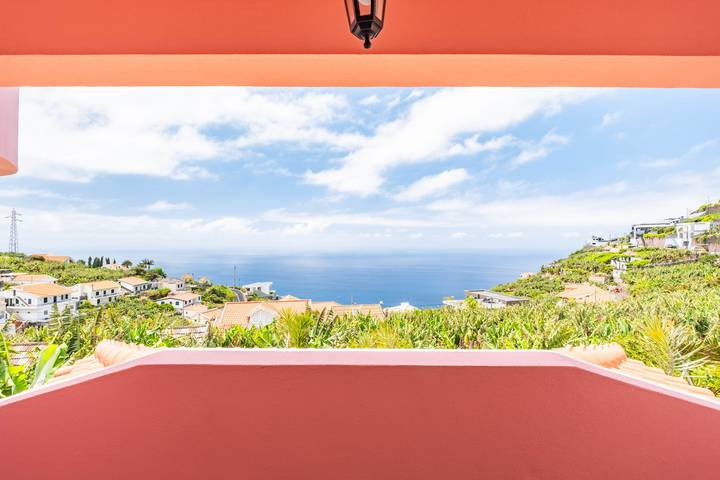 Ferienhaus für 6 Personen, mit Meerblick und Balkon - 1