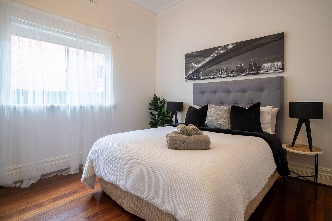Hyde & Seek – Parkside Family Stay in North Perth, Perth