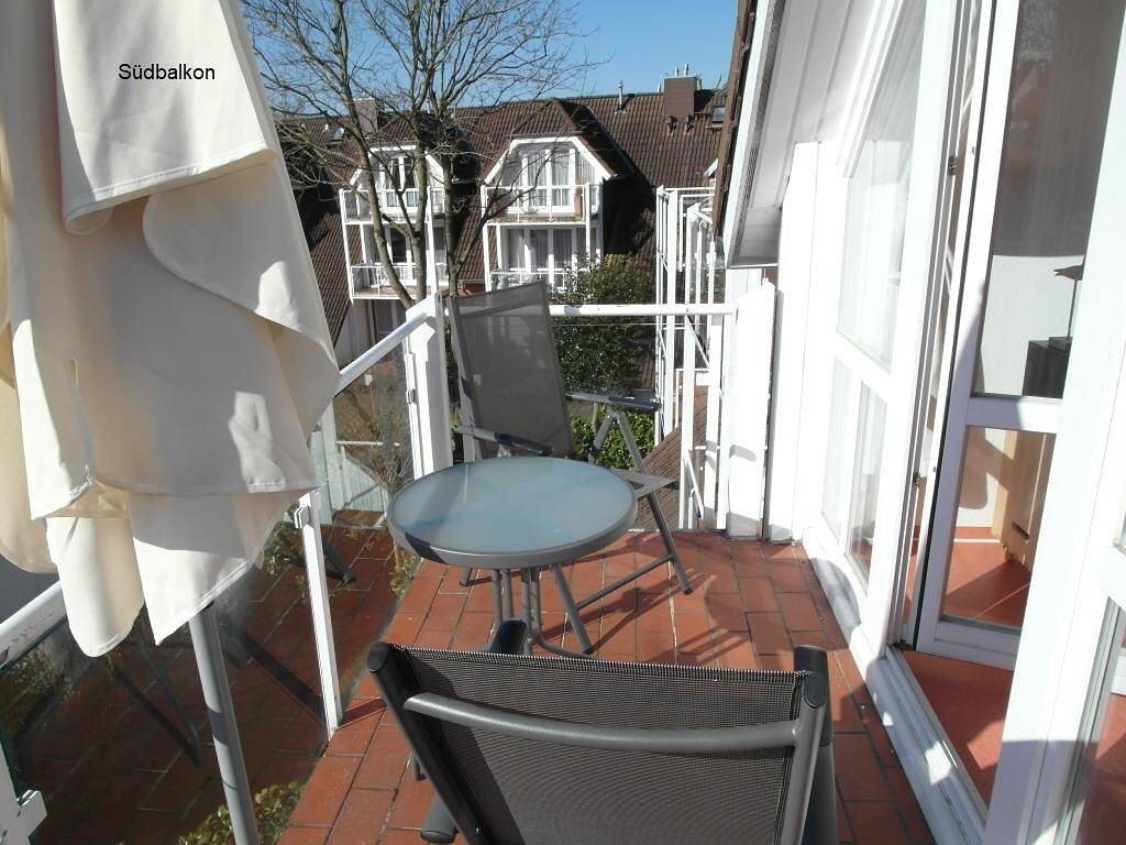 Ganze Wohnung, Moderne Dachgeschosswohnung in Strandnähe in Ostseebad Zingst, Zingst
