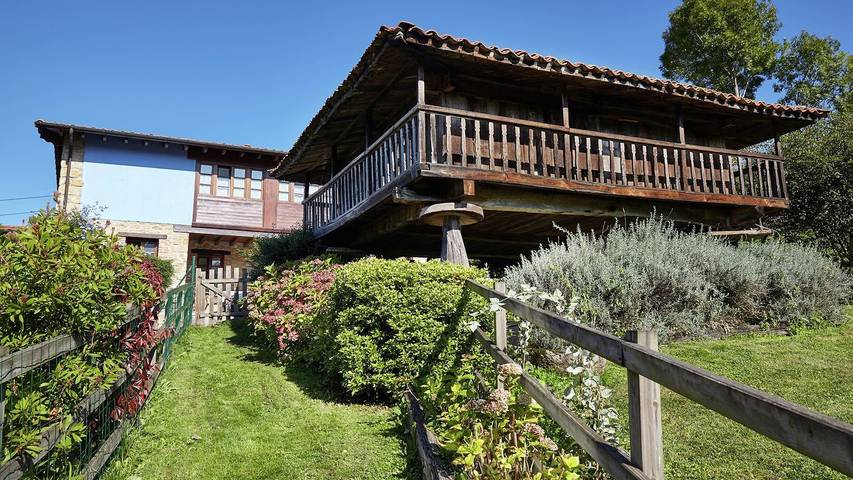 Maison de vacances pour 2 personnes, avec piscine ainsi que terrasse et jardin - 1