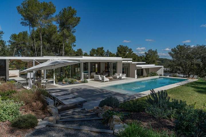 Holiday home for 10 people, with terrace and pool - 1