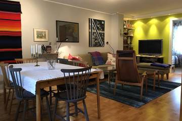 Ferienwohnung für 5 Personen, mit Balkon und Whirlpool in Stockholm