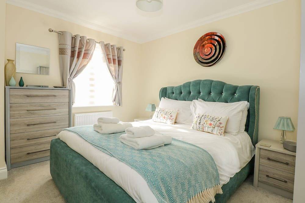 Woodpecker, pet friendly, character holiday cottage in Hunstanton in Hunstanton, Norfolk Coast