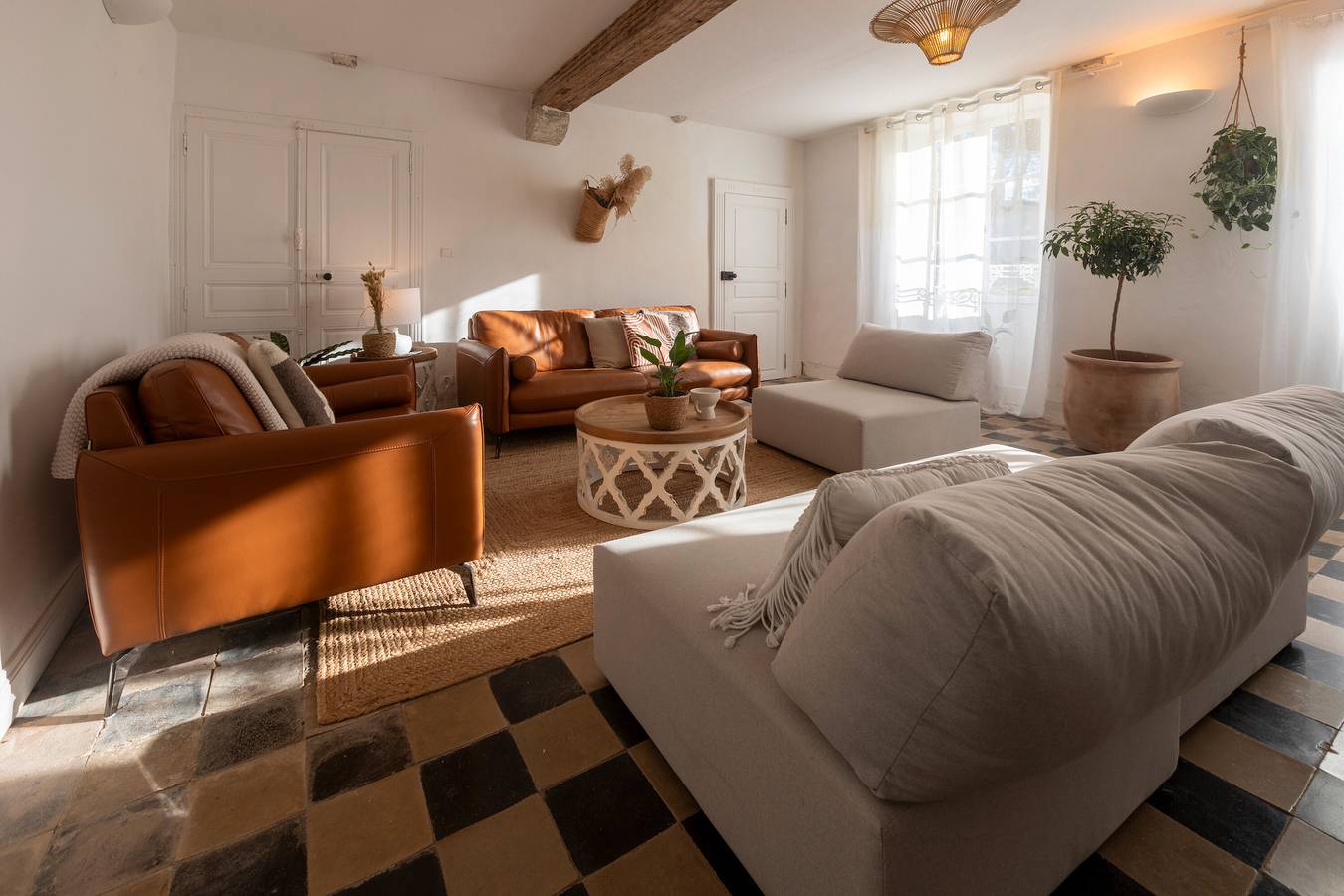 Maison de campagne « Des Salettes » avec piscine privée, terrasse et Wi-Fi in Anoye, Béarn