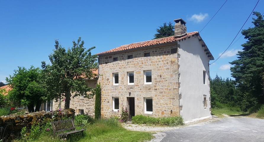Chambre d’hôte pour 5 personnes, avec Jardin à Saint-Maurice-de-Lignon