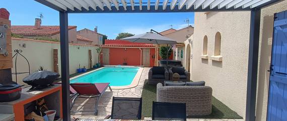 Chambre d’hôte pour 2 personnes, avec jacuzzi ainsi que piscine et jardin dans Occitanie