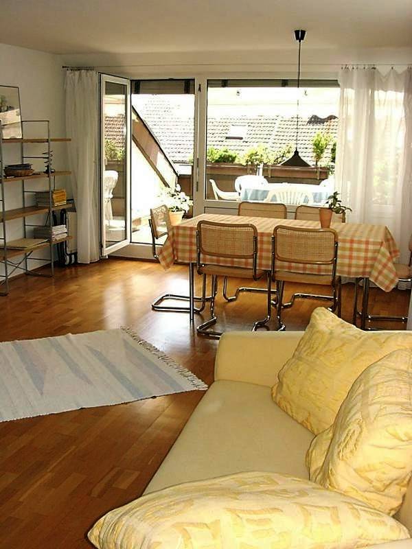 Ferienwohnung für 5 Personen, mit Balkon und Terrasse sowie Seeblick und Ausblick in Konstanz - 3