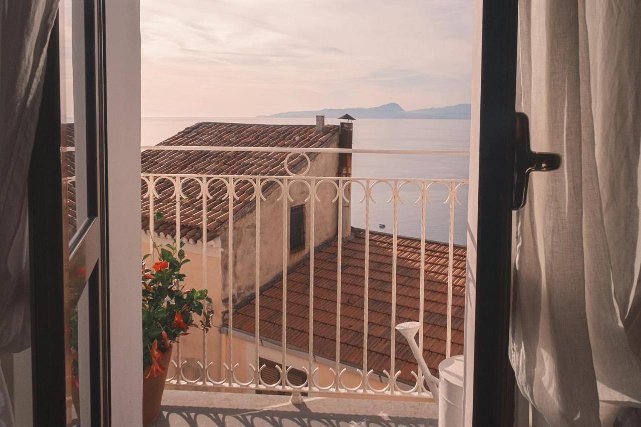 Deluxe Room (2 Adults + 1 Child) in San Nicola Arcella, San Nicola Arcella (commune)