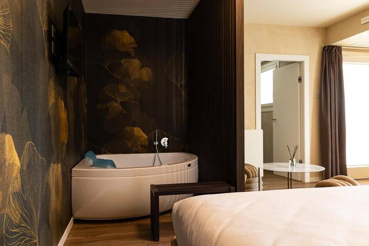 Location de vacances pour 2 personnes, avec vue ainsi que piscine et jardin à San Biagio di Callalta - 4