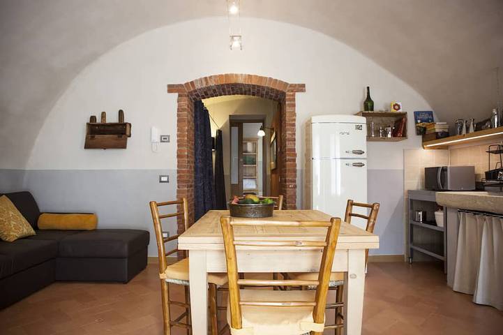 Ferienwohnung für 6 Personen, mit Terrasse und Garten in Rivoli Veronese