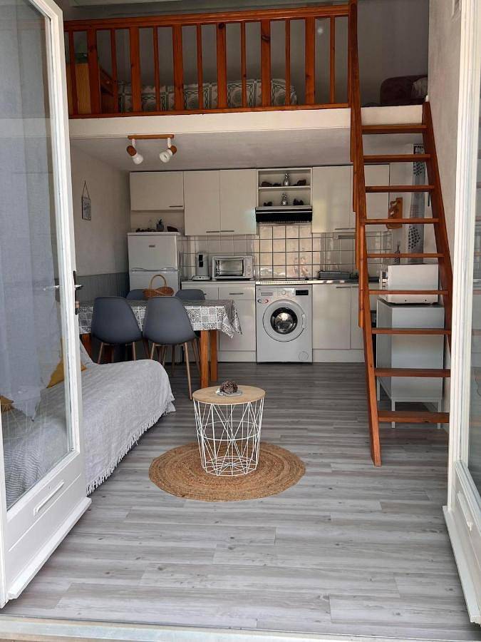 Location de vacances pour 5 personnes, avec terrasse dans Plage du pont tournant