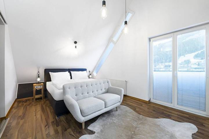 Ganze Wohnung, Modernes Loft-Penthouse mit 6 m Raumhöhe für 2–4 Personen in Hohe Tauern, Bad Gastein