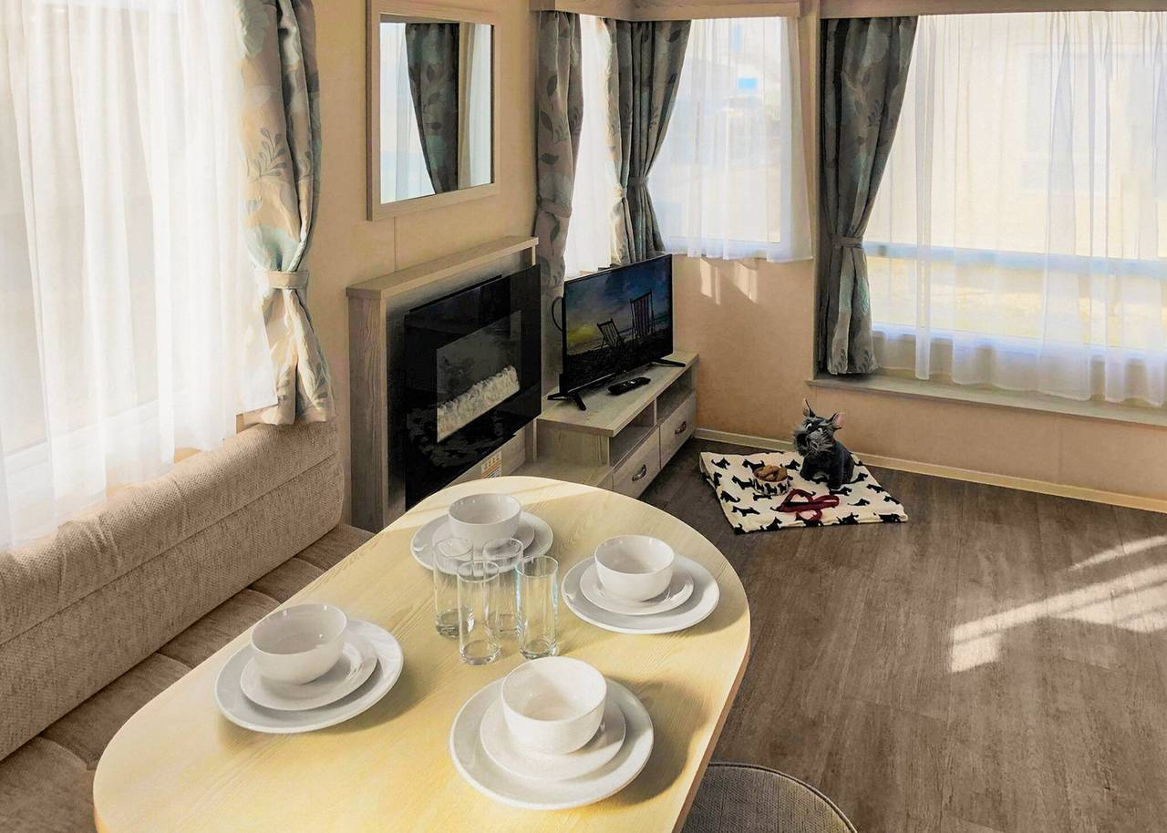 Acacia Deluxe (Pet Friendly) in Mablethorpe, Lincolnshire