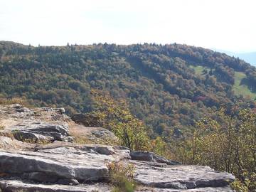Log Cabin for 2 Guests in Canaan Valley, Blue Ridge Mountains, Picture 4