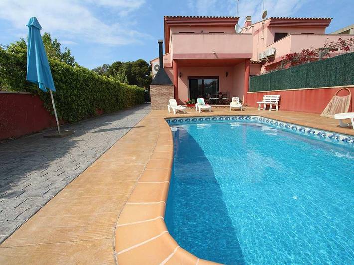 Chalet para 7 personas, con vistas además de terraza y jardín, Se admiten mascotas en Delta del Ebro - 4