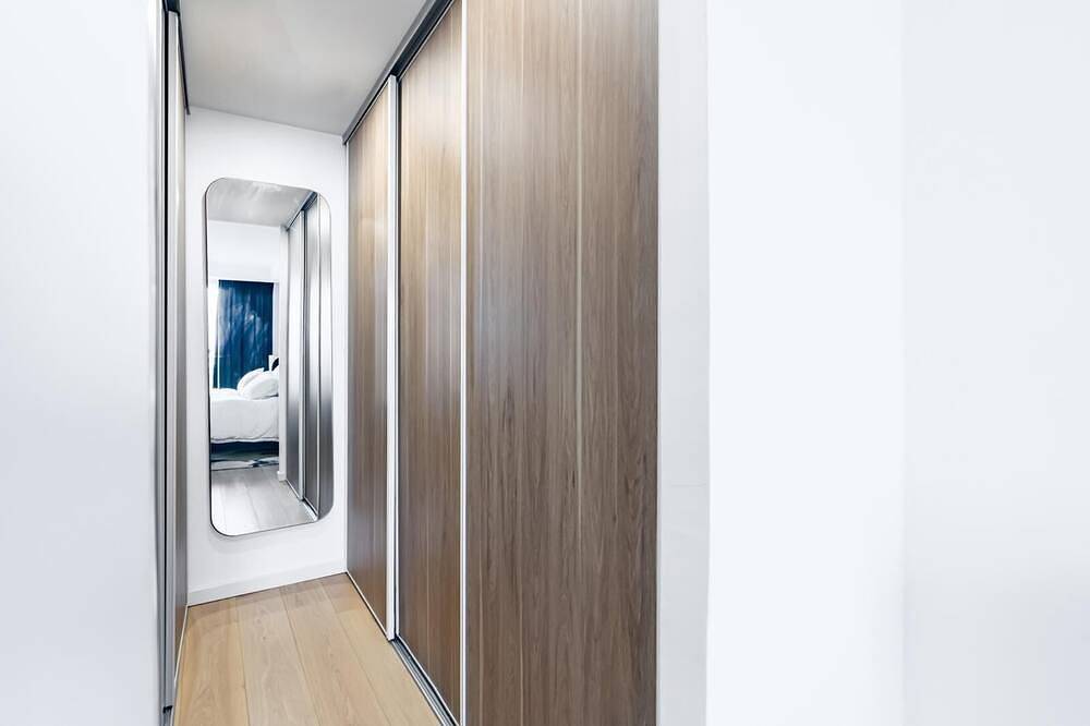 Entire apartment, Apartment view of all of Paris in Puteaux, Hauts-de-Seine