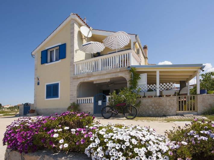 Appartement entier, Appartement de vacances pour 2 personnes avec balcon/terrasse in Krapanj, Krapanj (Croatian Adriatic)