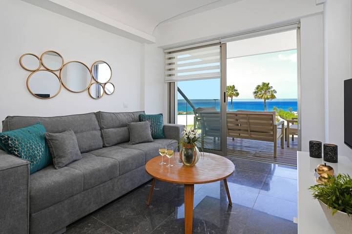 Apartamento de vacaciones para 4 personas, con piscina además de balcón y jardín - 1