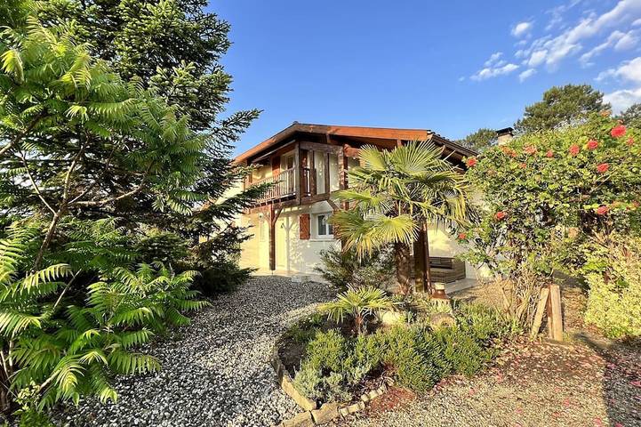 Chalet para 10 personas, con balcón y jardín, Se admiten mascotas - 1