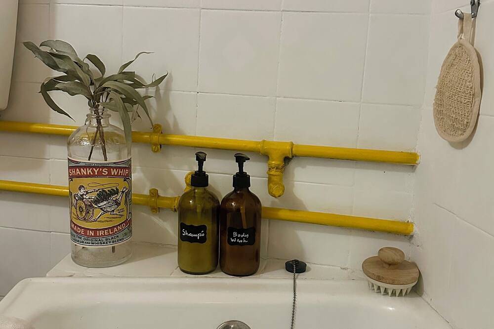 Cozy cottage in a peaceful village surrounded by nature in Tomar, Santarém District