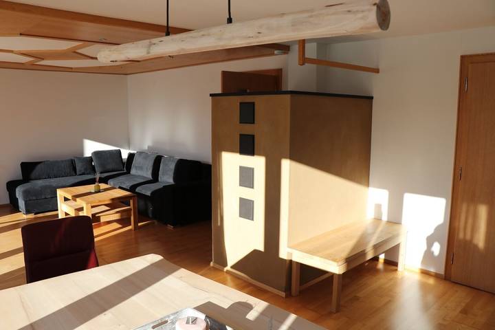 Ferienhaus für 8 Personen, mit Balkon/Terrasse und Terrasse sowie Garten und Ausblick in Bizau - 4