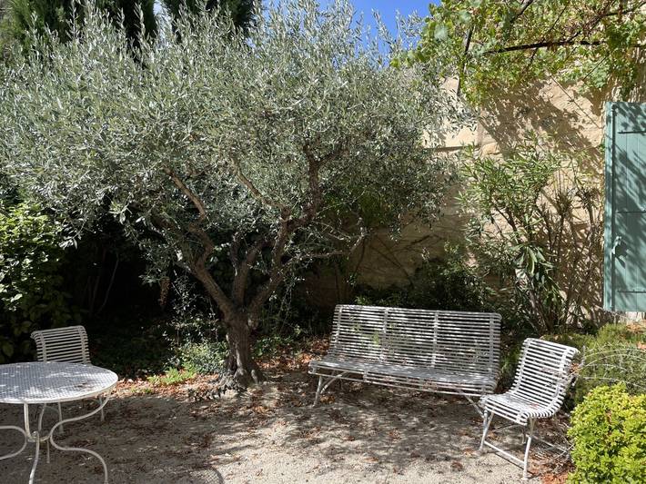 Gîte pour 8 personnes, avec jardin et terrasse à Caromb - 3