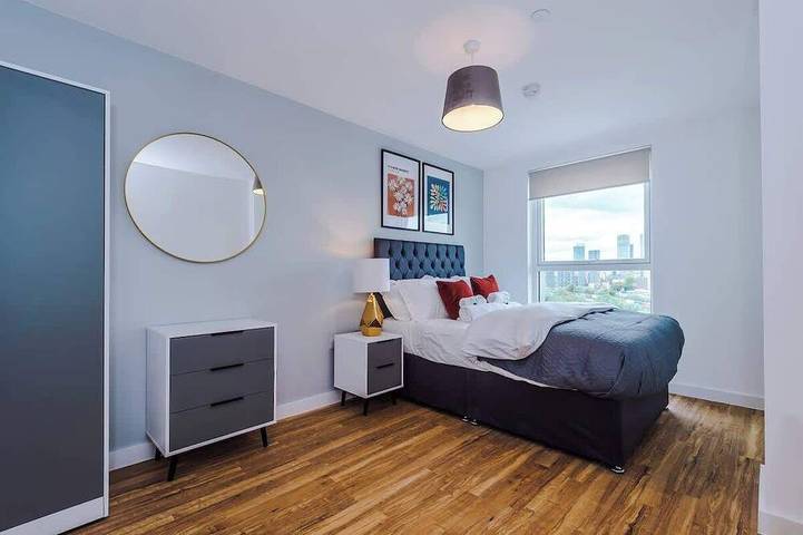 Ganze Wohnung, Waterfront 2Br | 2 Bath | Free Gym + Parking in Greater Manchester