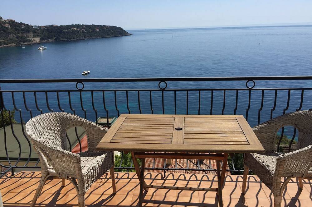 Appartement entier, Appartement, manifique vue mer, à 2 pas de la plage, très proche Monaco in Roquebrune-Cap-Martin, Côte méditerranéenne (France)