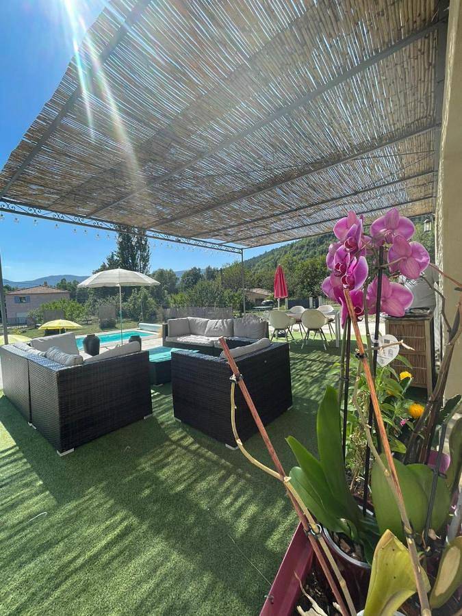 Location de vacances pour 7 personnes, avec piscine ainsi que vue et jardin, animaux acceptés dans Tartonne - 4