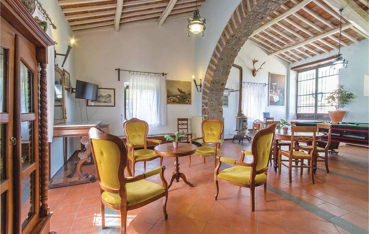 Gemütliche Wohnung mit Pool, WLAN, Parkplatz und Küche in Viterbo, Viterbo Provinz