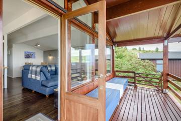 Chalet for 6 People in Aberdovey, Cardigan Bay, Photo 4