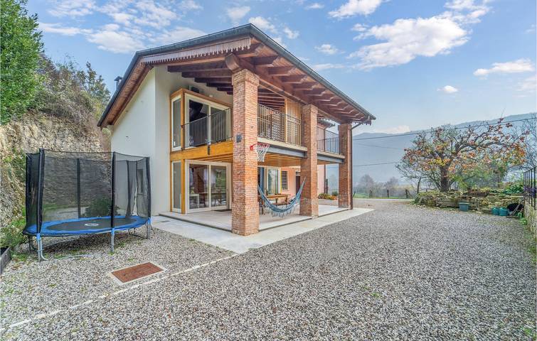 Casa vacanza per 6 persone, con Terrazza e Giardino in Provincia di Vicenza