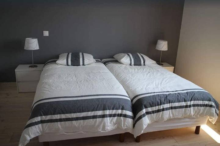 Location de vacances pour 4 personnes, avec jardin ainsi que sauna et balcon dans Plage de Trez Bellec - 3