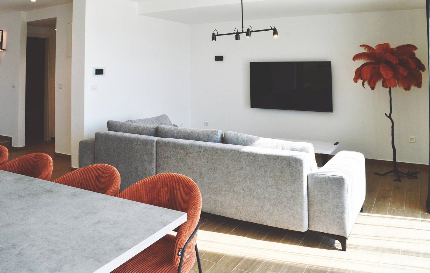 Ferienhaus für 8 Personen mit Pool in Zaboric, Šibenik-Knin