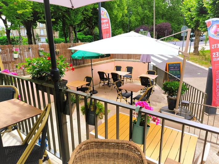 Hôtel pour 2 personnes, avec terrasse à Nemours - 3