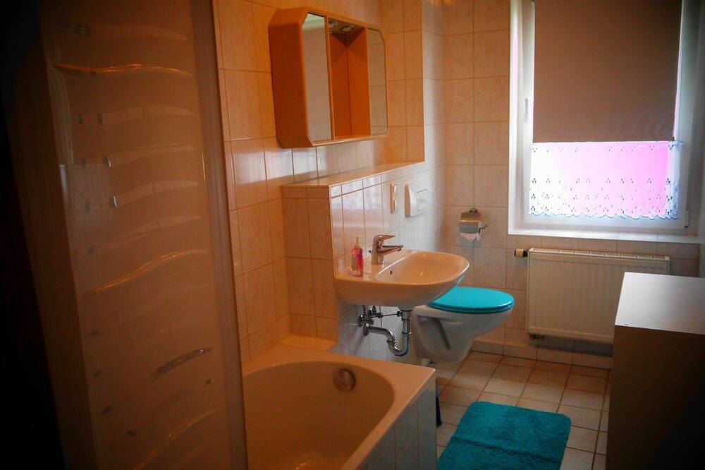 Ganze Wohnung, Ferienwohnung im Herzen des Erzgebirges in Gelenau (Erzgebirge), Erzgebirge