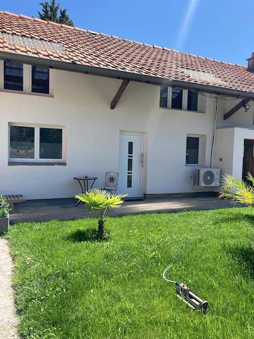 Appartement de vacances pour 6 personnes, avec jardin