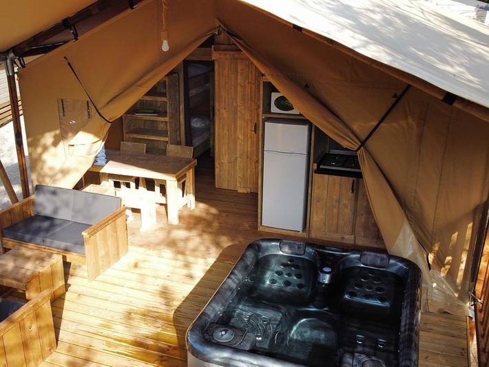 Camping Charlemagne - Safarizelt 4 personen - Eco-Lodge Woody 2 Zimmer in Grimaud, Mittelmeerküste (Frankreich)