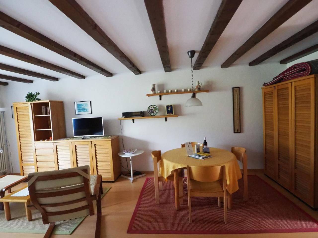 Ganze Wohnung, Residenz La Mora 21 in La Punt-Chamues-ch, Sankt Moritz