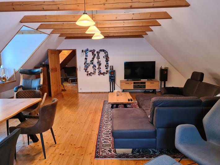 Ferienwohnung für 5 Personen, mit Balkon und Balkon/Terrasse sowie Terrasse und Garten in Naila - 4