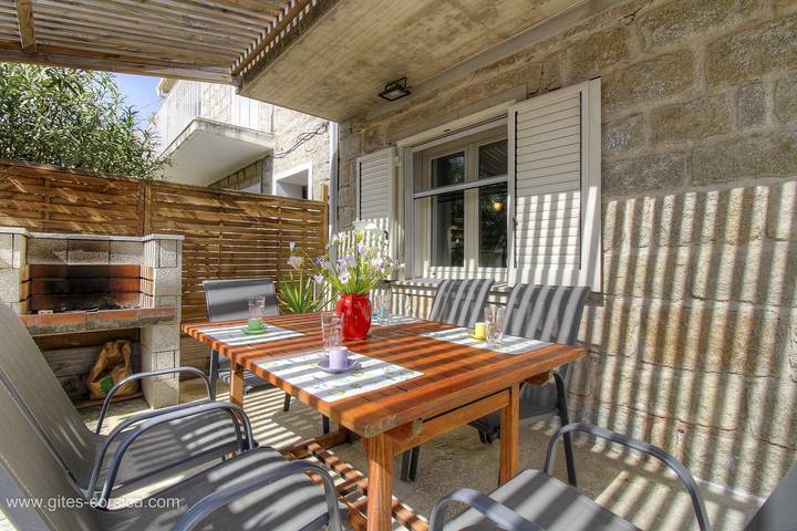 Gîte pour 4 personnes, avec Terrasse à Monacia-d'Aullène - 3