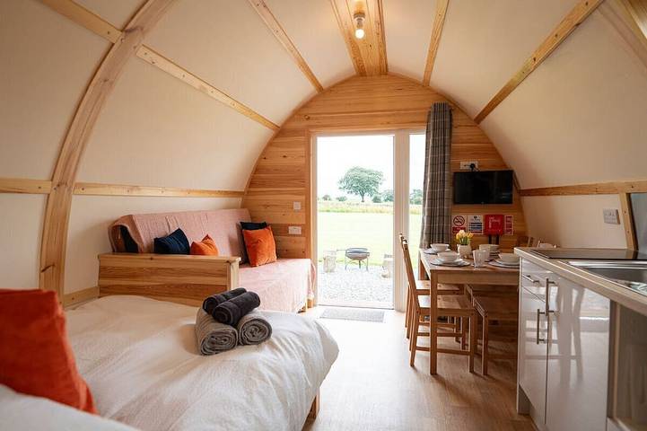Standard-Optional Hot Tub-Pet Free-Kabine-Ensuite mit Dusche in Cumbria