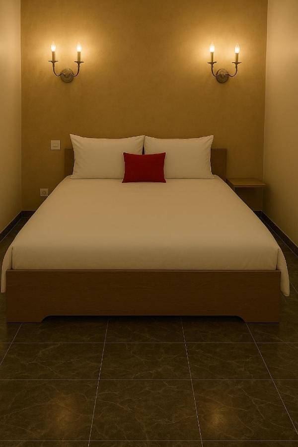 Gîte pour 2 personnes, avec jacuzzi ainsi que piscine et jardin à Poussan - 3