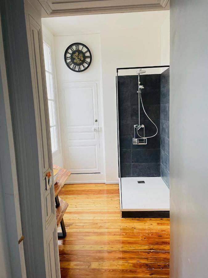 Chambre d’hôte pour 2 personnes, avec terrasse et jacuzzi ainsi que piscine et jardin à Saumur - 2